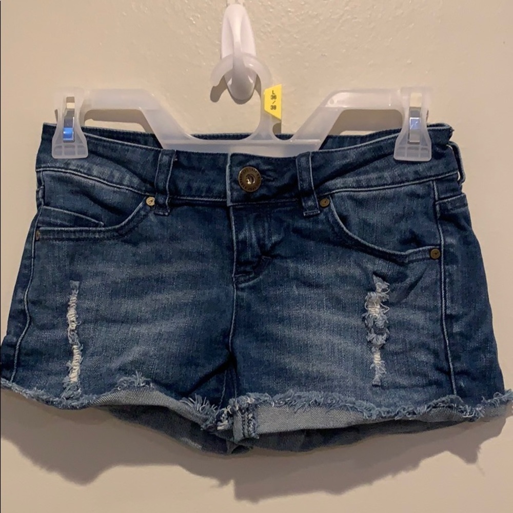 O’Neil Jean shorts
